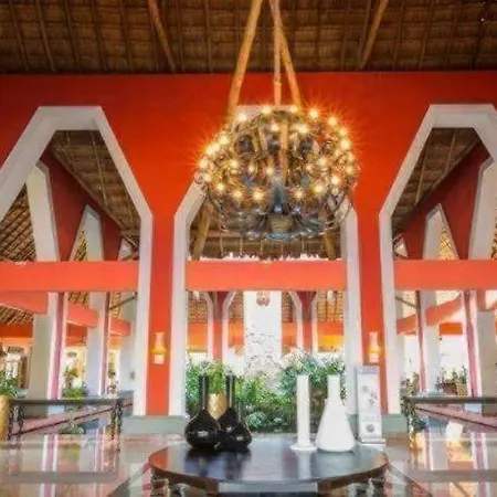 Resort Grand Palladium Riviera And Tulum