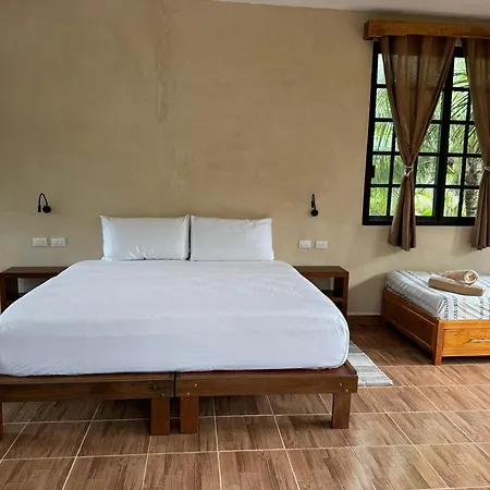 Casa Jardin Del
