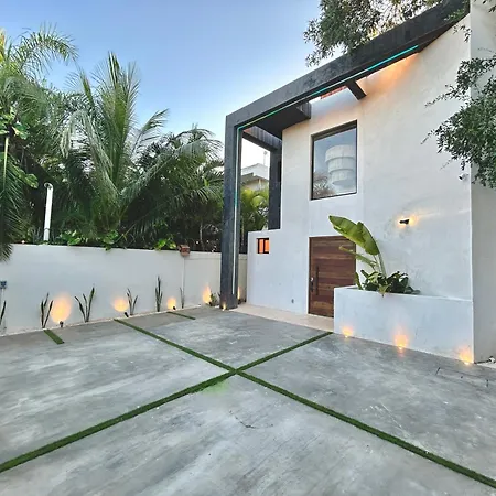 Stunning In The Heart Of La Veleta Villa Tulum