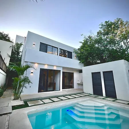 Villa Stunning In The Heart Of La Veleta *