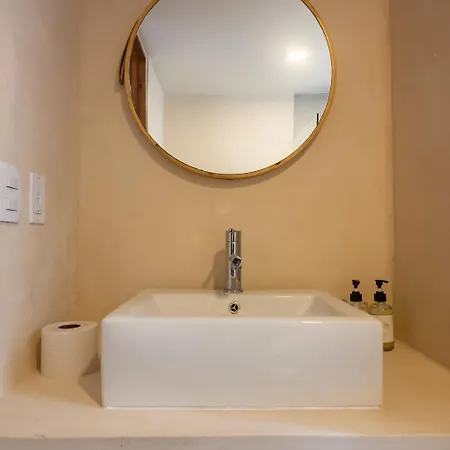 Bright 2br Loft With Rooftop Pool In Downtown Location *