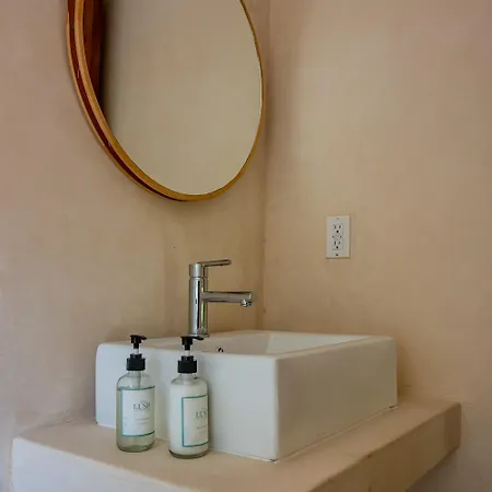 Bright 2br Loft With Rooftop Pool In Downtown Location Apartamento Tulum