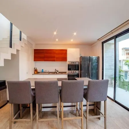 Luxury Penthouse - Panoramic *