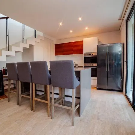Luxury Penthouse - Panoramic *