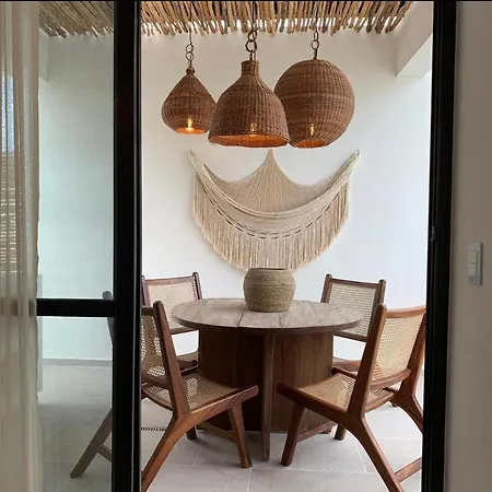 Designer Ph Private Pool Apartment