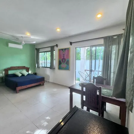 Buena Onda Apartahotel Tulum