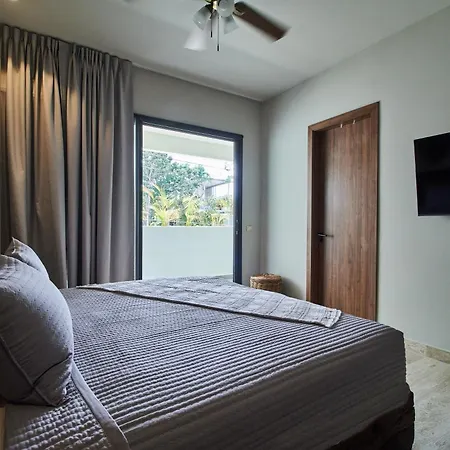 Villa Luxury With 2 Pools, Open Terraces And Sun Deck