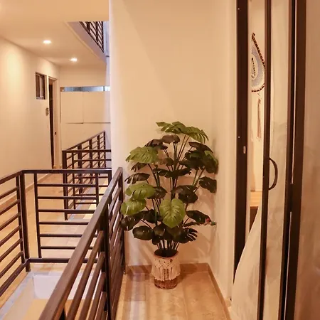 Modern Sleeps 2 Apartment
