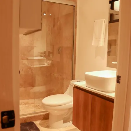 Modern Sleeps 2 Apartment *