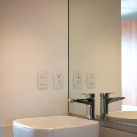 Amplio Y Comodo, 2 Hab, 2banos, Great Amenities Apartment