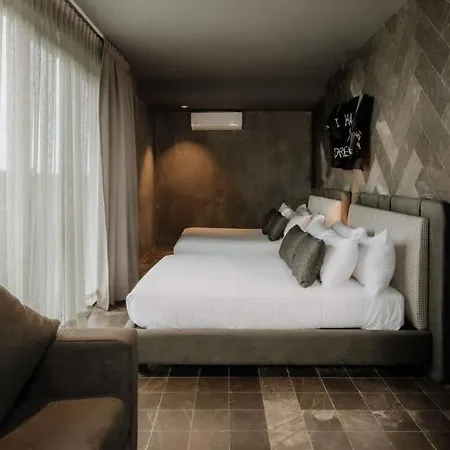 Barneys Ny Black Penthouse With Pool Apartment Tulum