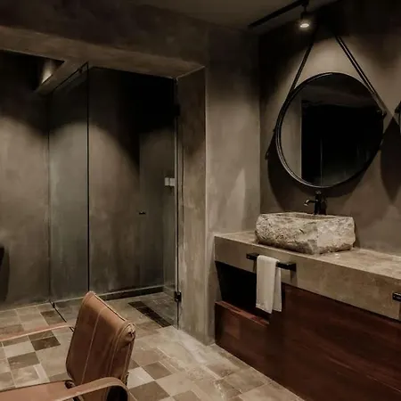 Barneys Ny Black Penthouse With Pool