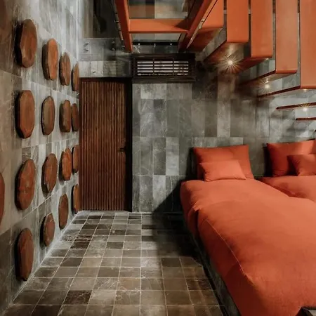 Apartment Barneys Ny Orange With Pool *
