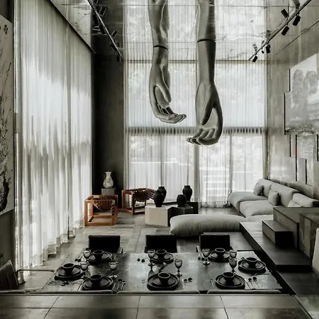 Apartment Barneys Ny Silver With Pool