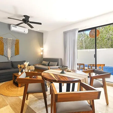 Private Pool1 Full Br 2sofabedsamenities