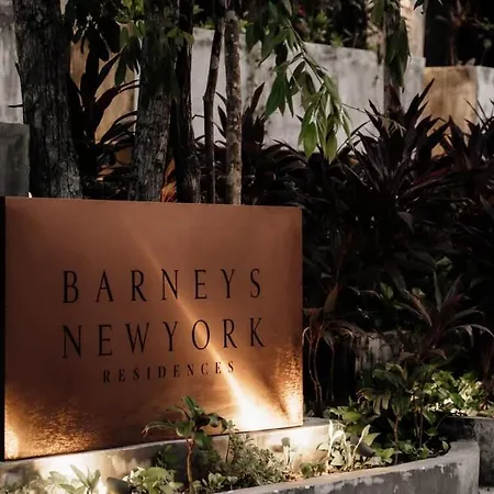 Barneys Ny Gold - Pool - Concierge
