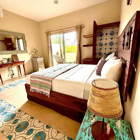 Hotel Xscapetulum 4*