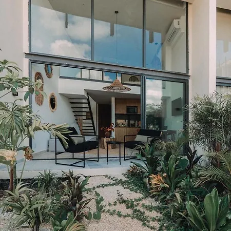 Leneva Loft