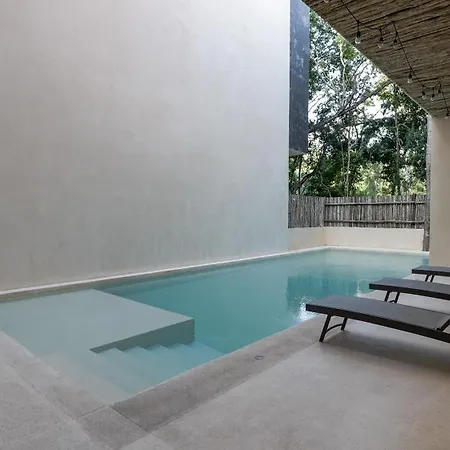 Sunset Serenity - Amply Private Terrace & Pool & Gym & Club Access Apartamento *