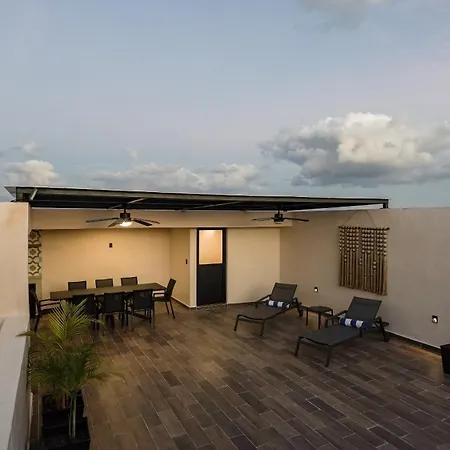 Sunset Serenity - Amply Private Terrace & Pool & Gym & Club Access Apartamento