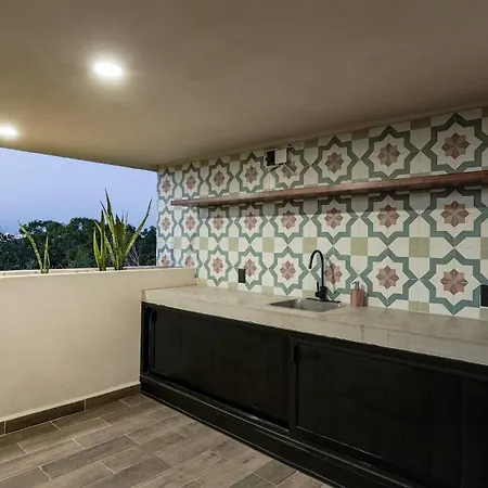 Sunset Serenity - Amply Private Terrace & Pool & Gym & Club Access Apartamento *