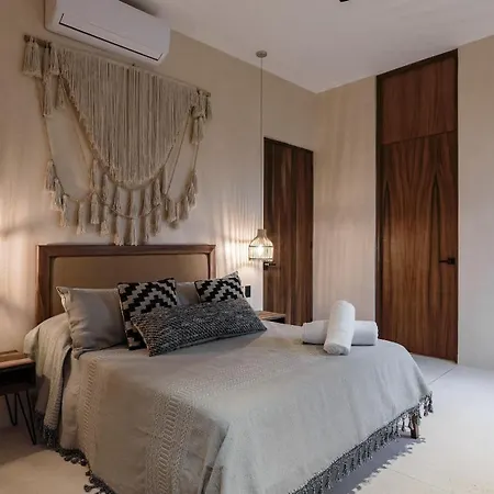 Sunset Serenity - Amply Private Terrace & Pool & Gym & Club Access Apartamento *
