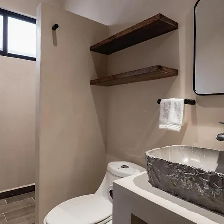 Sunset Serenity - Amply Private Terrace & Pool & Gym & Club Access *