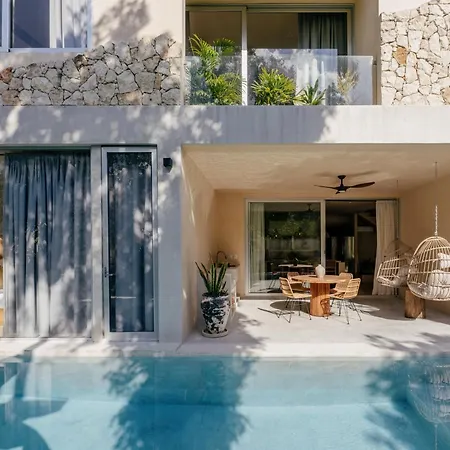 Holiday home Oasis Private Pool Rooftop