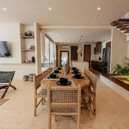 Oasis Private Pool Rooftop Holiday home Tulum