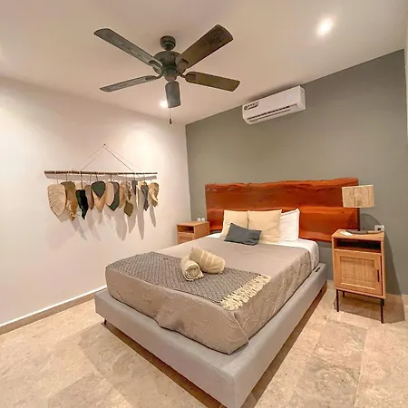 Apartment Elegant With Private Bathroom In Luxury Penthouse *