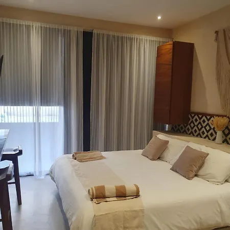 Solemn Villasenor Aparthotel