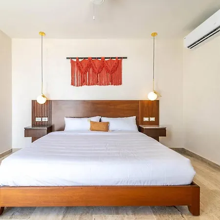 3br Penthouse With Private Plunge Pool Holiday home *