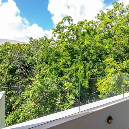 Holiday home 3br Penthouse With Private Plunge Pool *