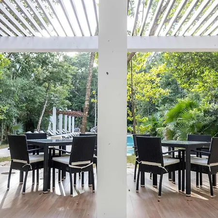 Modern With 2 Bdr Gym & Pool * Tulum
