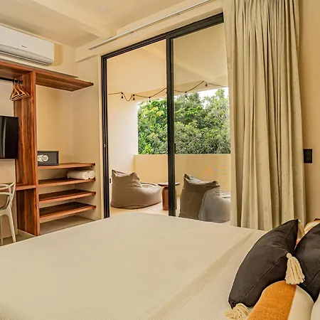 Apartment Downtown Delight -roof With Pool & Bbq & Jungle Gym Tulum
