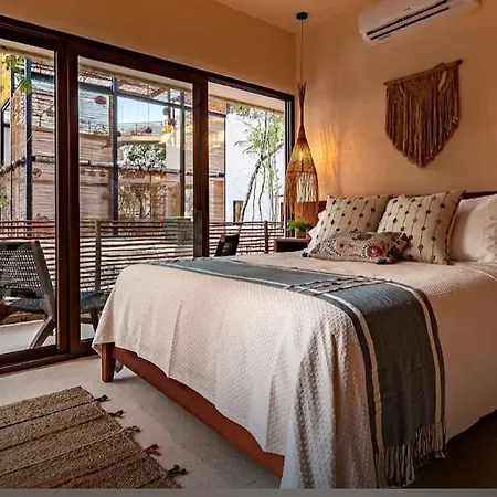 Jungle Hotel Tulum