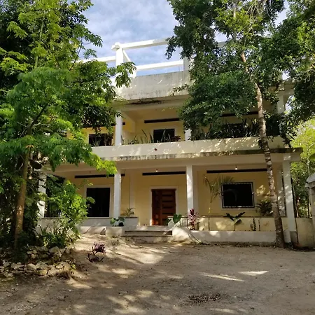 Casa Itzamna Holiday home