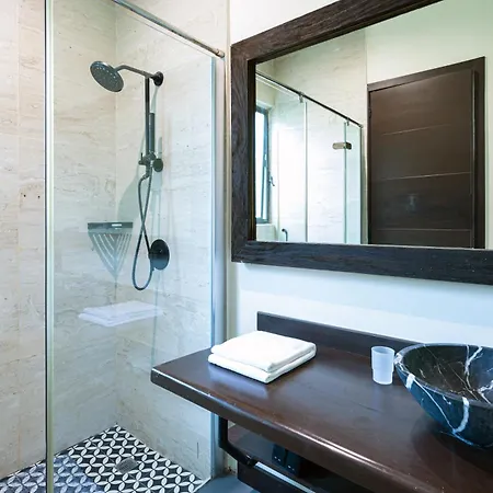 Casa Asana 5 Luxe Retreat *