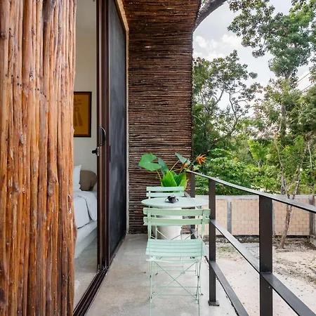 Casa Pepitart House *