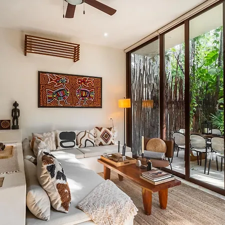 Villa Casa Pepitart House