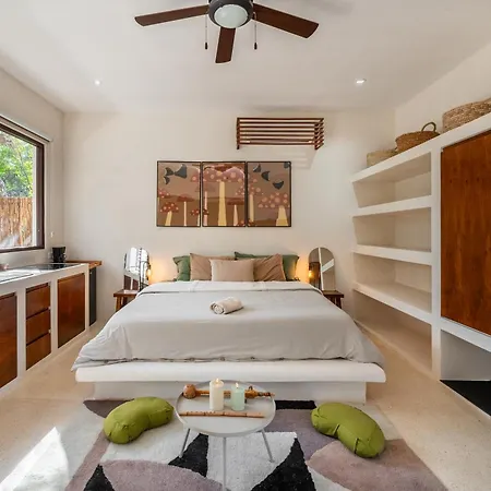 Casa Pepitart House *