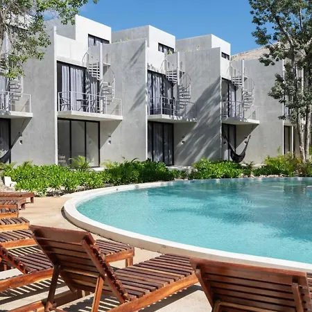 407 Seremonia Selva Private Pool New King Bed Wifi Apartment