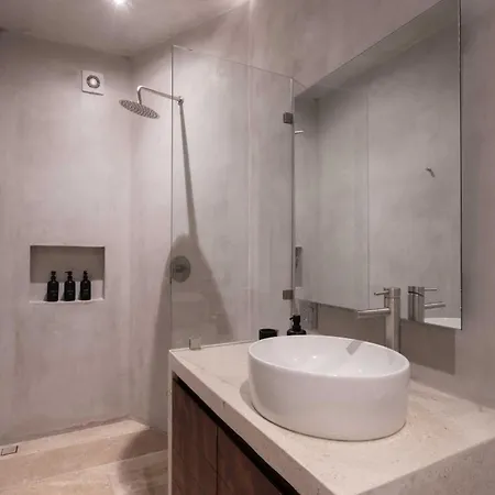 513 Seremonia Selva Private Pool & Grill 2 Bedroom Apartment *