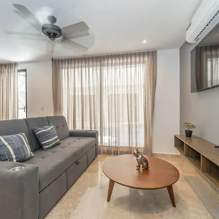 2-bedroom With Pool Parques Zama *