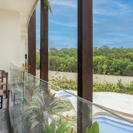 Mistiq Gardens 2 Apartment *