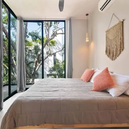 M11 Casa Leto - Luxury In Gated Community Inn *