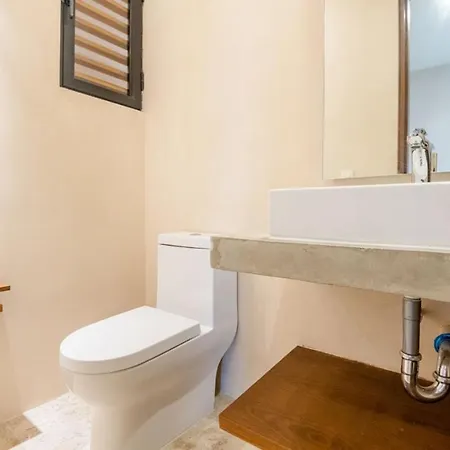 3bd Ph Pool Patio - Secure And Free Club *