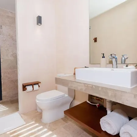 3bd Ph Pool Patio - Secure And Free Club *