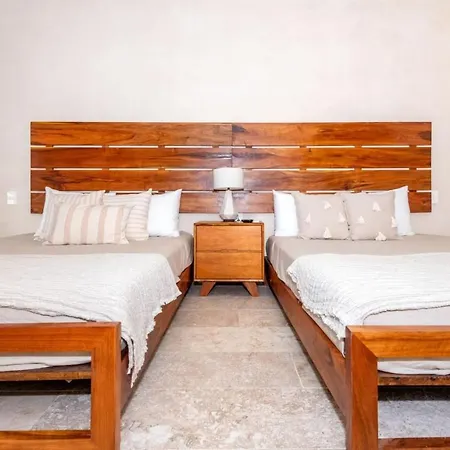 3bd Ph Pool Patio - Secure And Free Club Apartment *