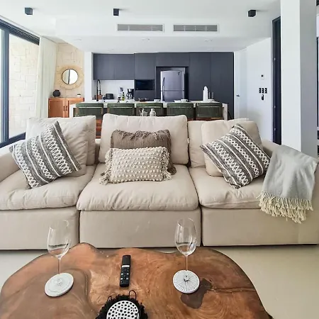 Blanca Incredible 2br - Private Pool Free Club Villa *